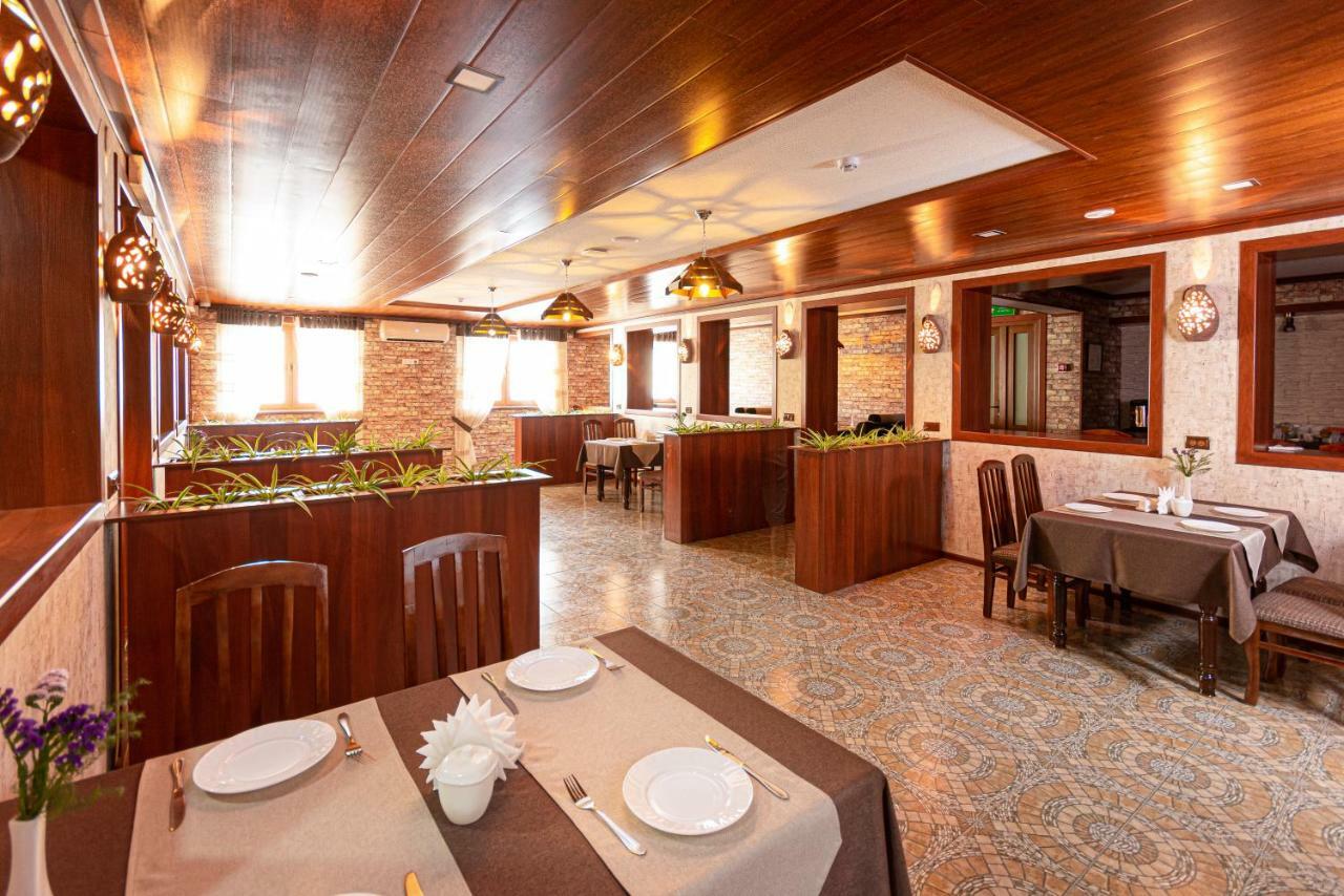 Voyage Hotel Fergana Kültér fotó