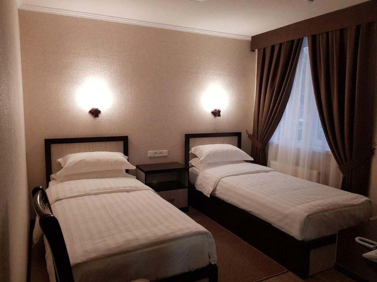 Voyage Hotel Fergana Kültér fotó
