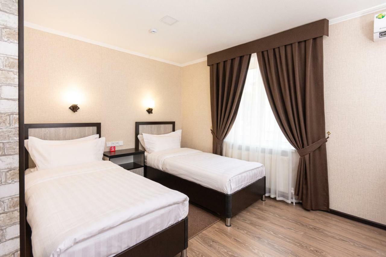 Voyage Hotel Fergana Kültér fotó