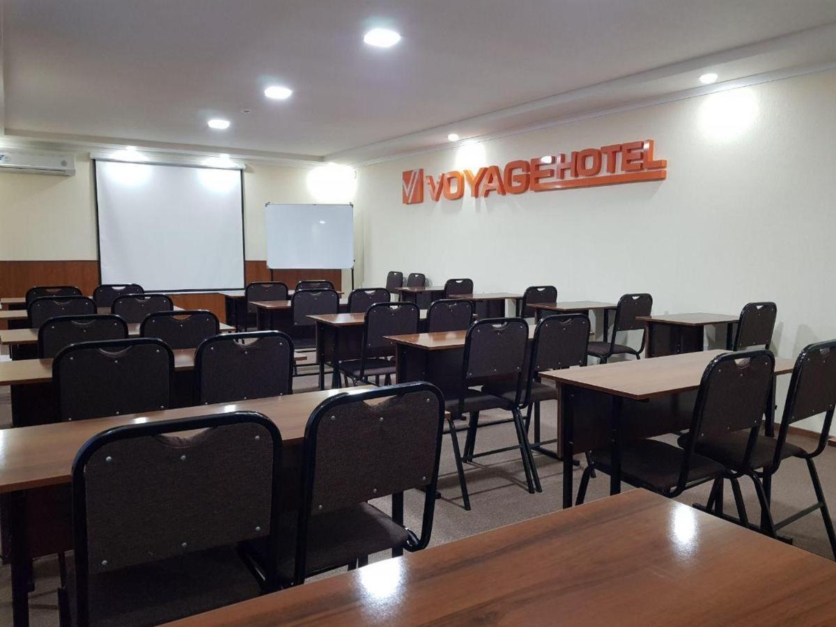 Voyage Hotel Fergana Kültér fotó